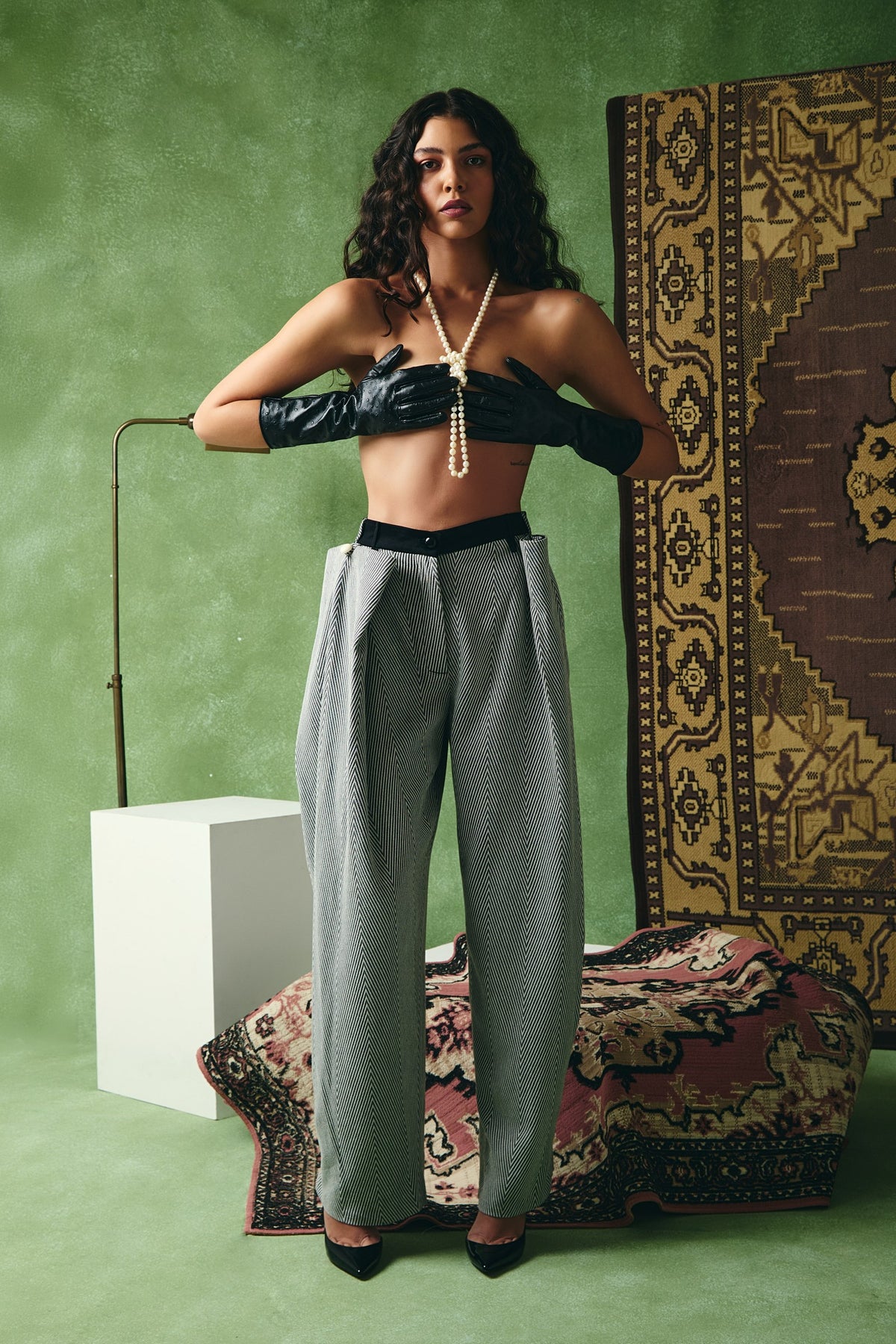 Bottom — look 1